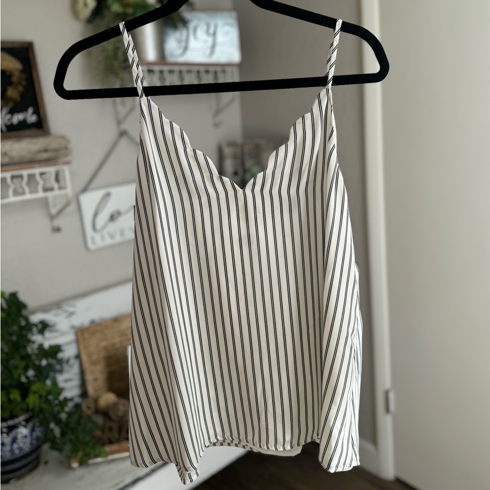 Socialite adjustable strap camisole